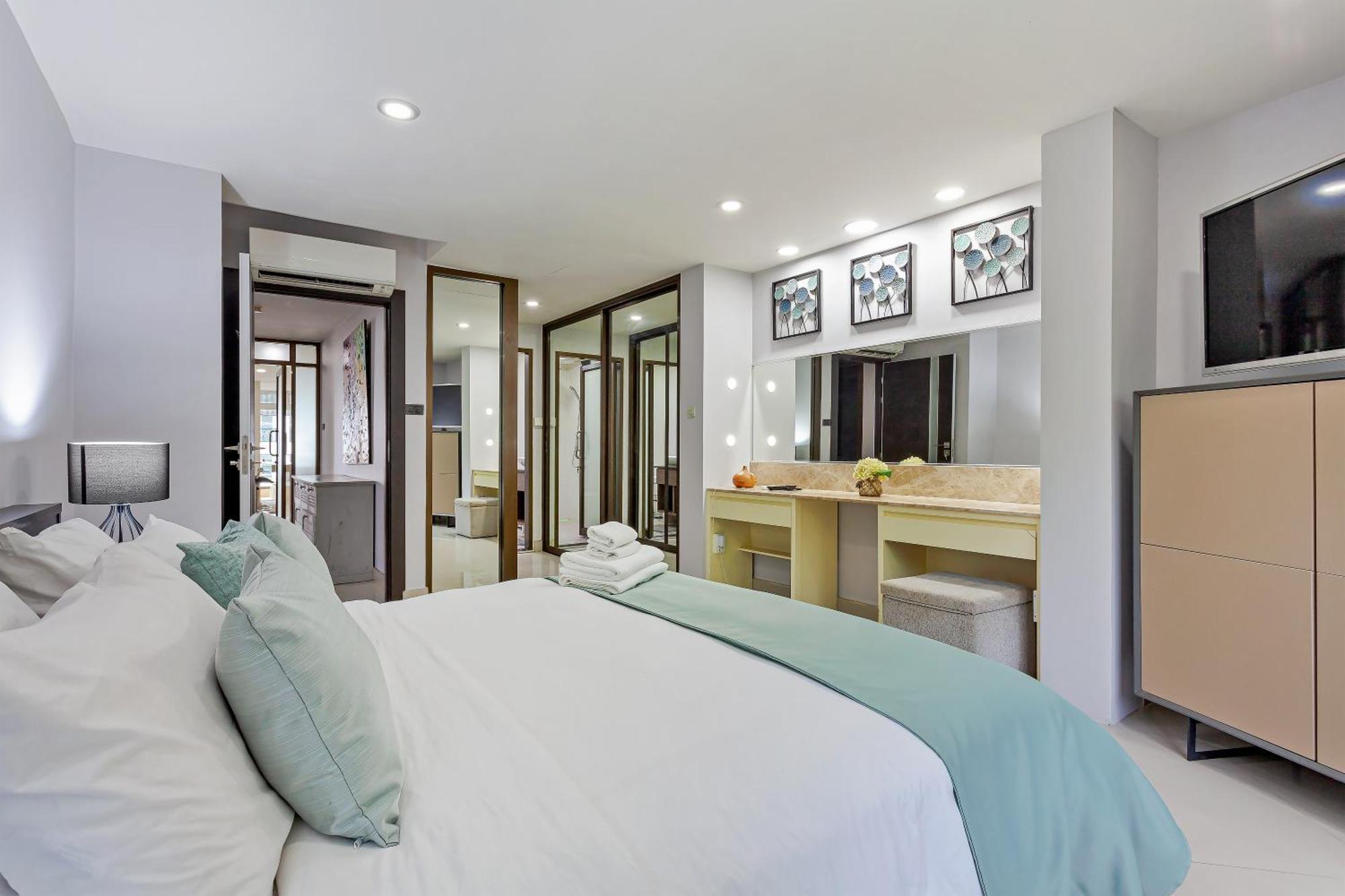 Grosvenor House - On The Phra Tamnak Hill * Pattaya