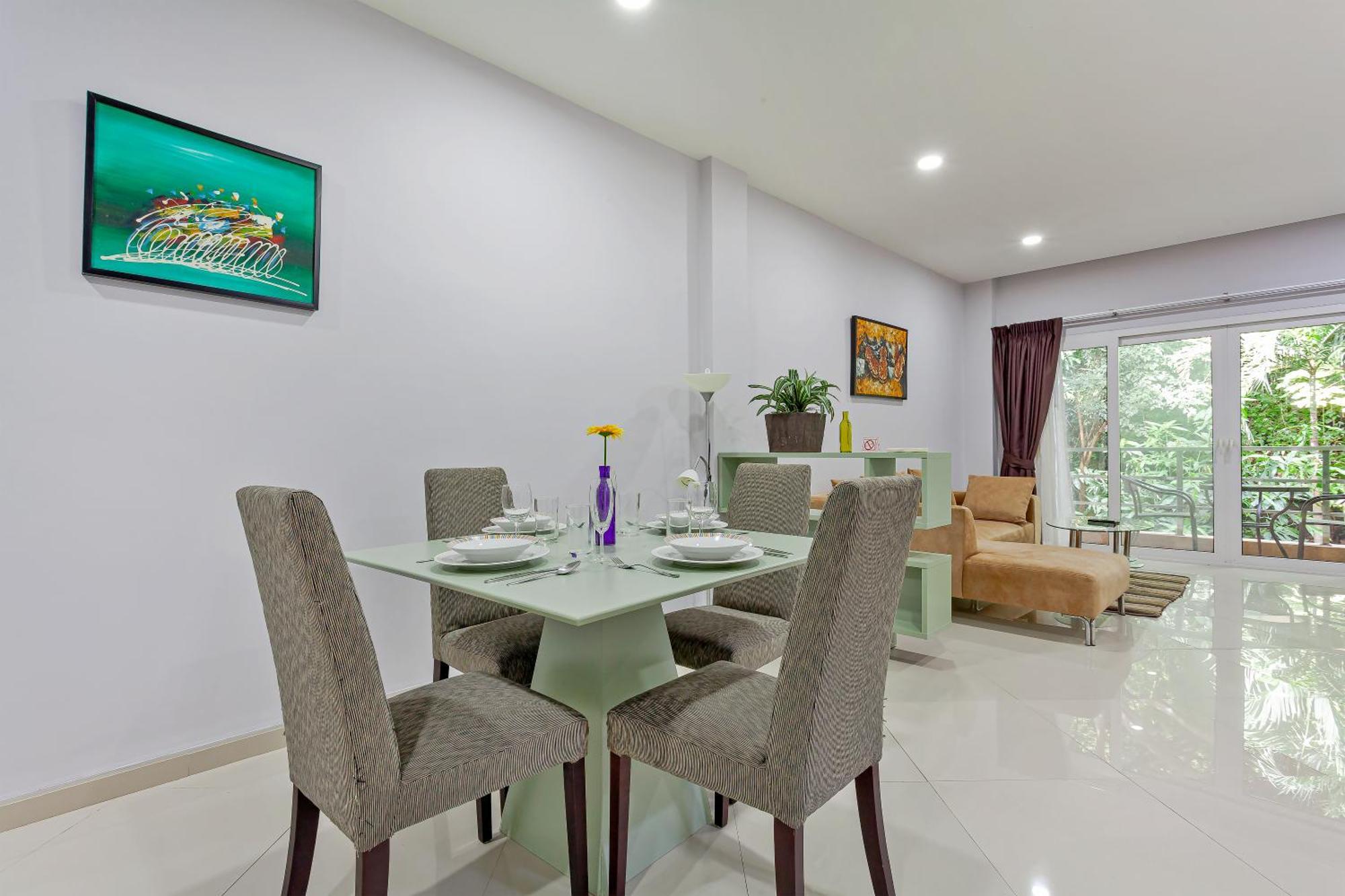 Apartment Grosvenor House - On The Phra Tamnak Hill *